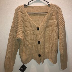 Button up, cardigan/sweater